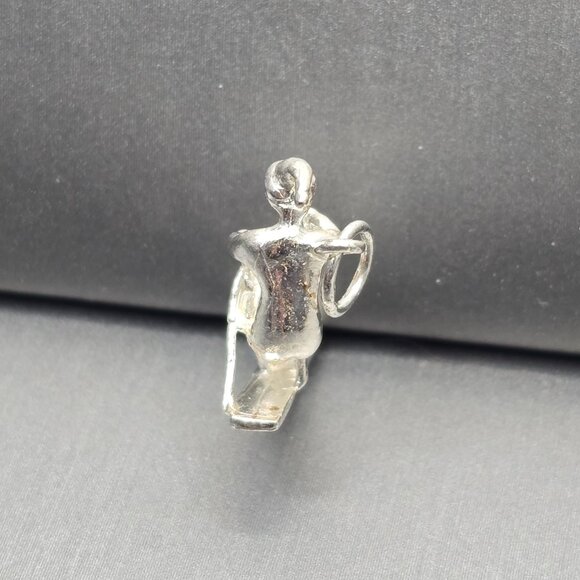 VTG Delta 14k TP White Gold 3D Downhill Skier Charm Pendant .75" 2.4g USA 1950s - Picture 4 of 8